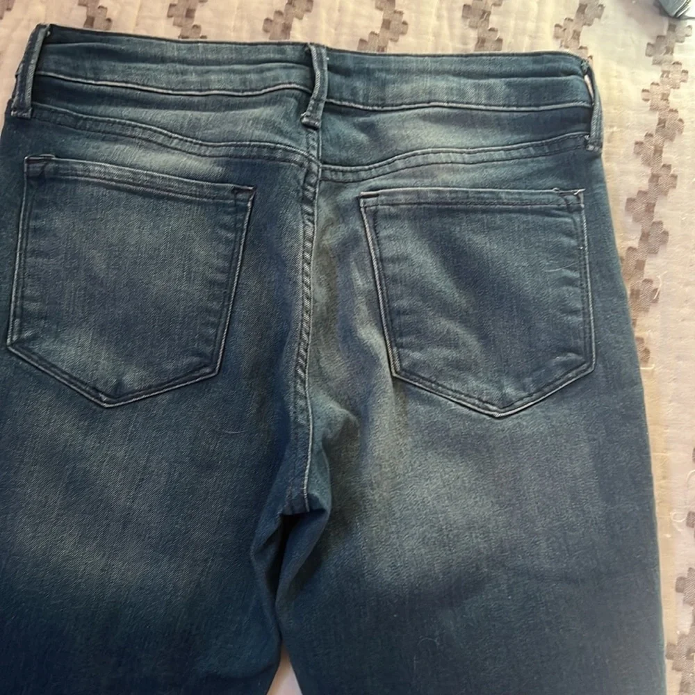 Old Navy rockstar mid rise jeans size 6 regular. - Picture 6 of 9